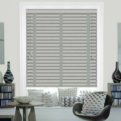 Sarpaş Gri 50 mm Doğal Ahşap Jaluzi Perde 0X50 - 126X150
